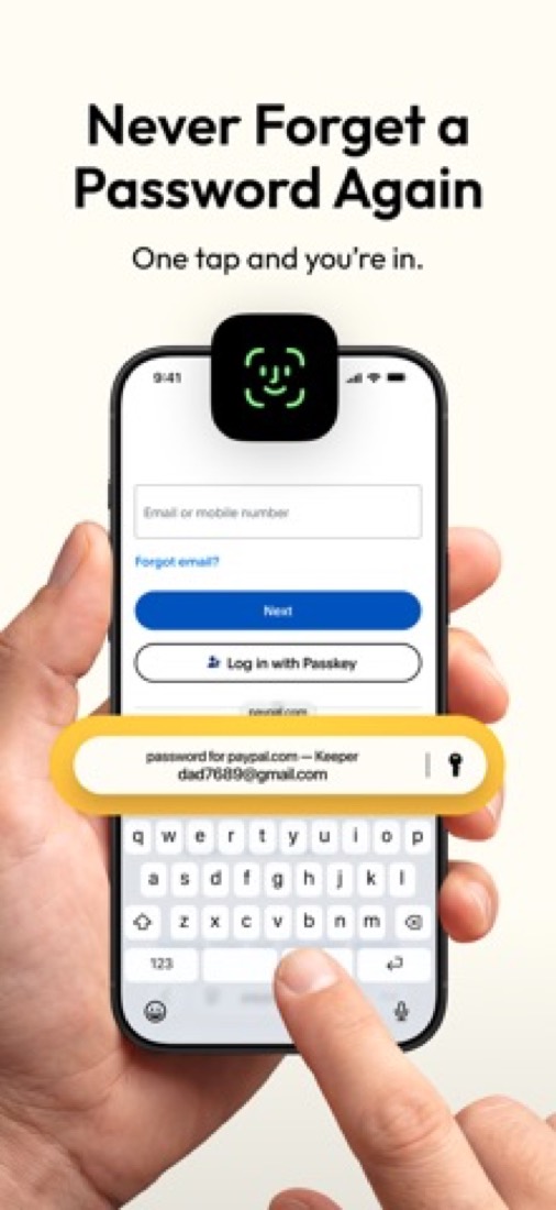 Keeper on an iPhone: offering a saved login from the keyboard.
